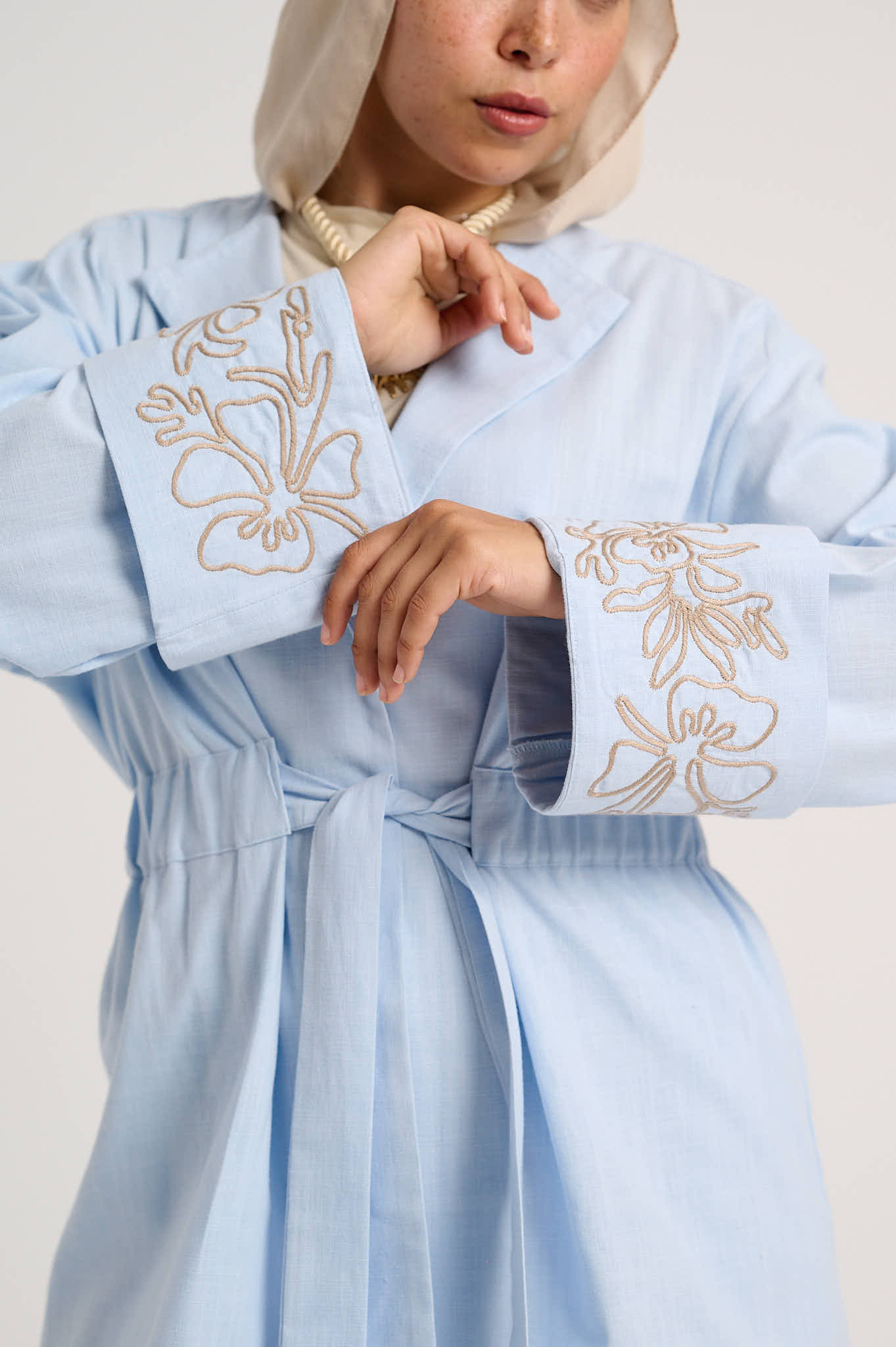 Floral Embroidered Linen Set (Powder Sky)